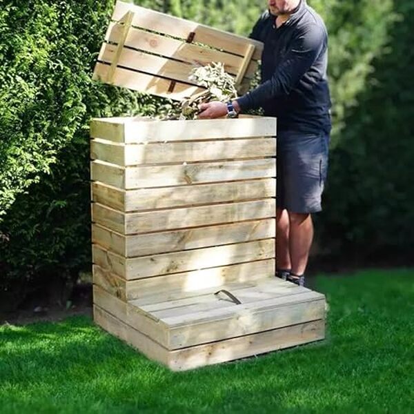 Découvrez le test complet du composteur AltoL : design en bois traité, performance de compostage, résistance aux intempéries et astuces pour optimiser votre compost.