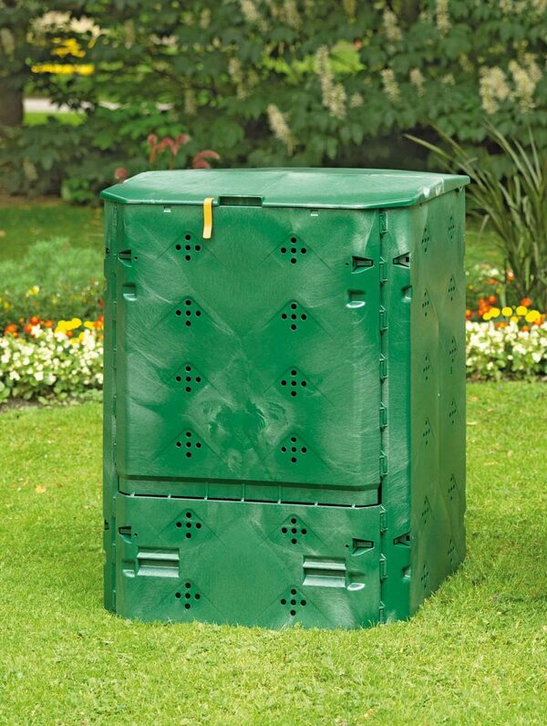 Découvrez notre évaluation approfondie du composteur Juwel Bio 600. Apprenez comment optimiser votre compostage grâce à ses caractéristiques innovantes et transformez vos déchets en ressources naturelles précieuses.