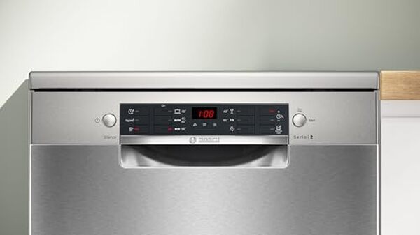 Découvrez notre test approfondi du lave-vaisselle Bosch SMS26AI01F : performances en inox, économies d'énergie et fonctionnalités innovantes pour une vaisselle impeccable au quotidien