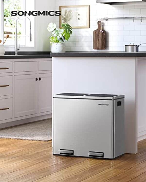 Découvrez notre test détaillé de la poubelle de tri Songmics : efficacité, design et capacité pour un recyclage optimal à domicile.