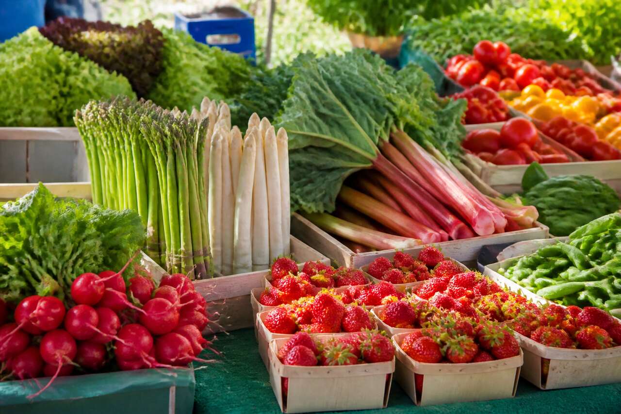 Fruits et légumes de saison en mai : adoptez des astuces anti-gaspillage