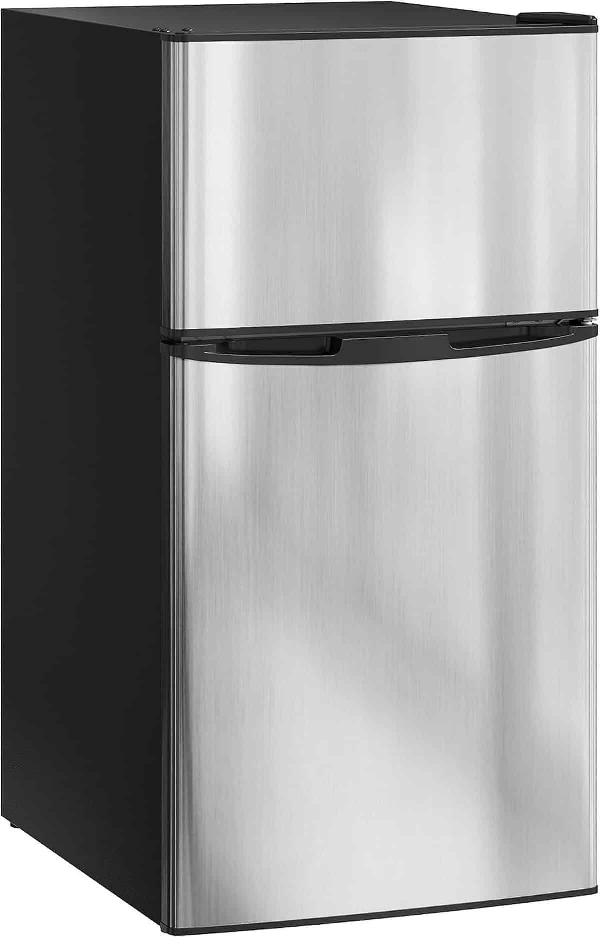 Test du réfrigérateur congélateur HOMCOM 88 L : mini frigo pratique et silencieux
